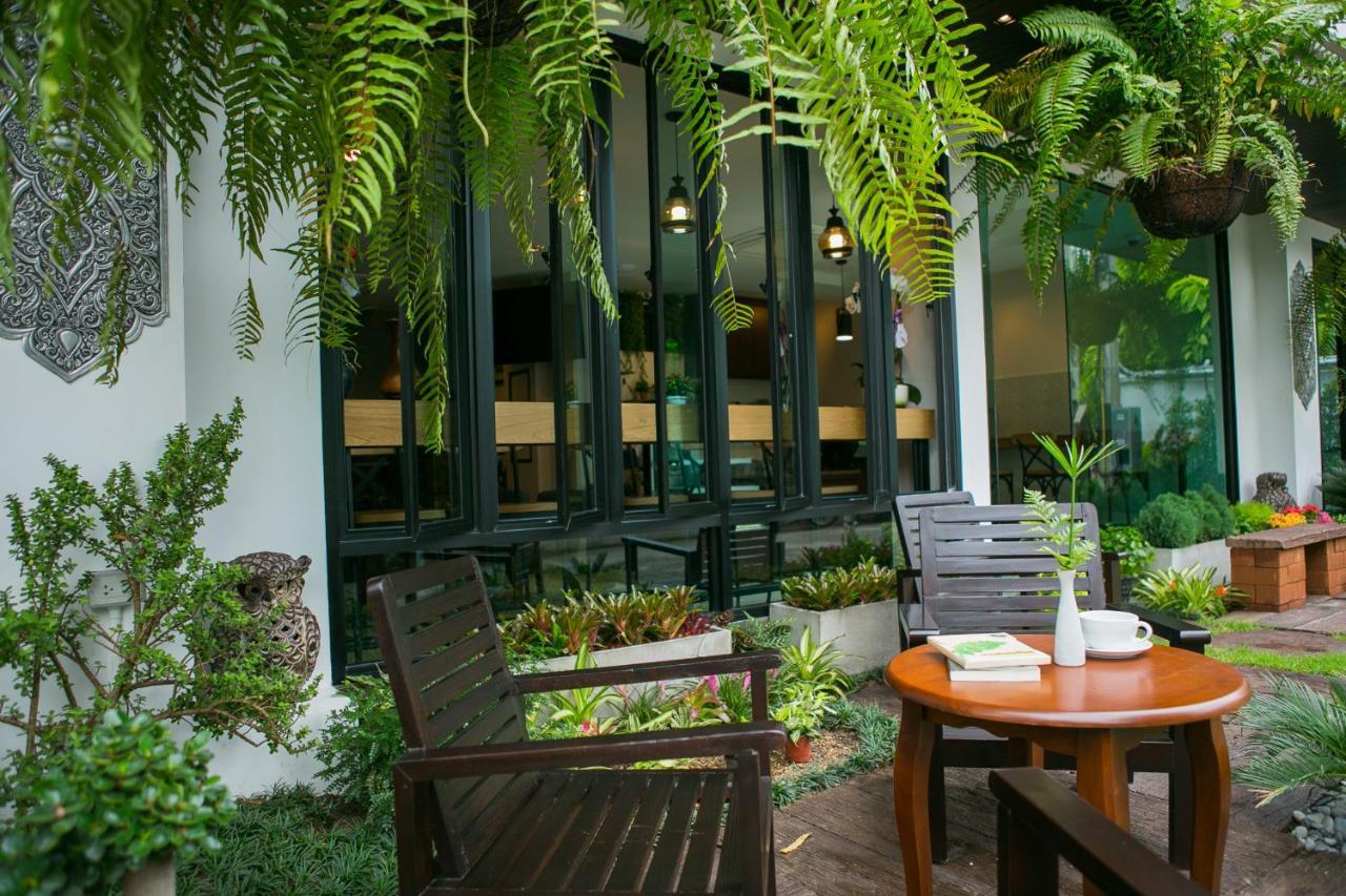 Patra Phrasing Boutique Hotel Chiang Mai Exterior photo